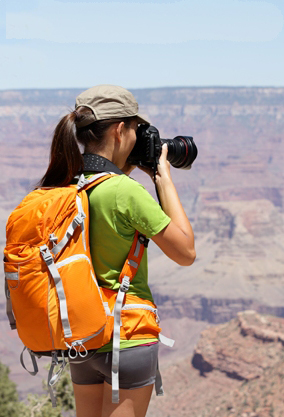 Viewing the Grand Canyon and photographing on your all day tour